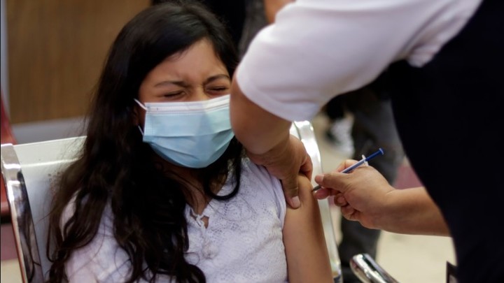 Мясников предрёк ожидаемый и неизбежный всплеск COVID-19