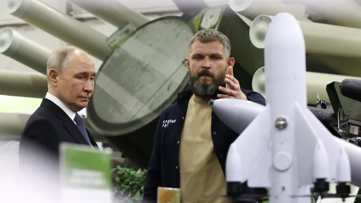 Путин оценил новое телешоу Галустяна Битва дронов