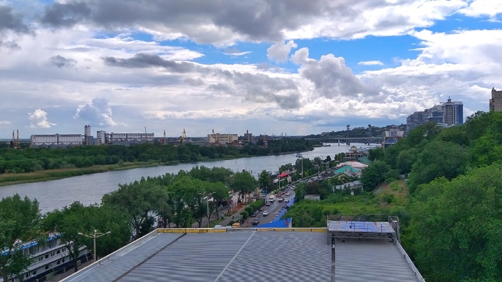 В Ростовской области вновь объявлено штормовое предупреждение: Идут ливни с градом