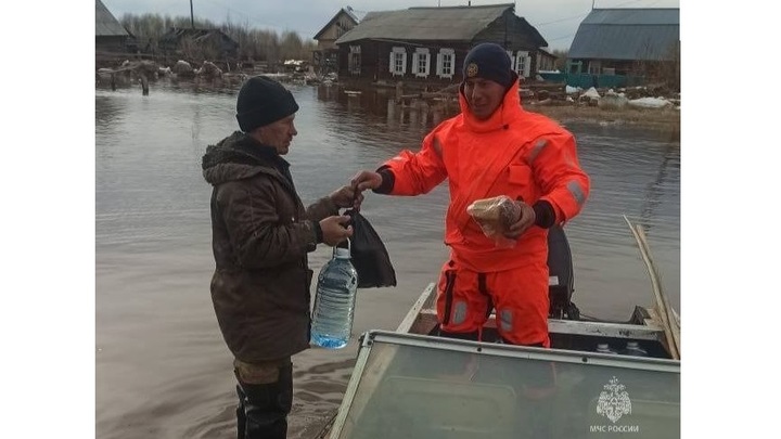 В Иркутской области паводковые воды затопили более 140 домов в 5 сёлах