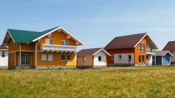 Спрос на участки вырос в разы: почему зумеры хотят свой домик в деревне