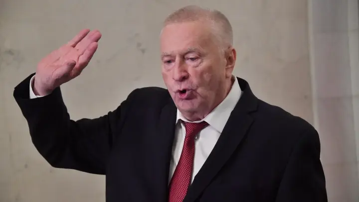 Вольфович был прав: сбывается прогноз Жириновского о конфликте на Дальнем Востоке