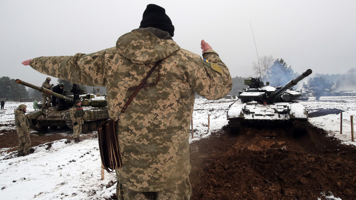 РИА Новости: На Украине обнародовали новое видео с избиением солдата-срочника