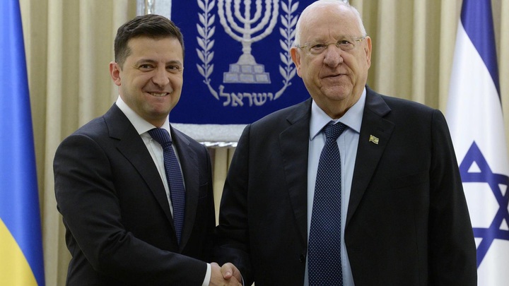 Шёл мимо синагоги, так её даже никто не поджёг: Зеленский заявил, что на Украине нет антисемитизма