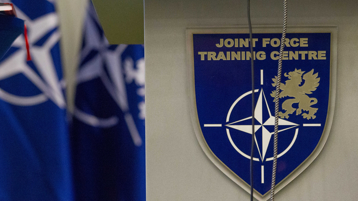 Финны признают НАТО угрозой