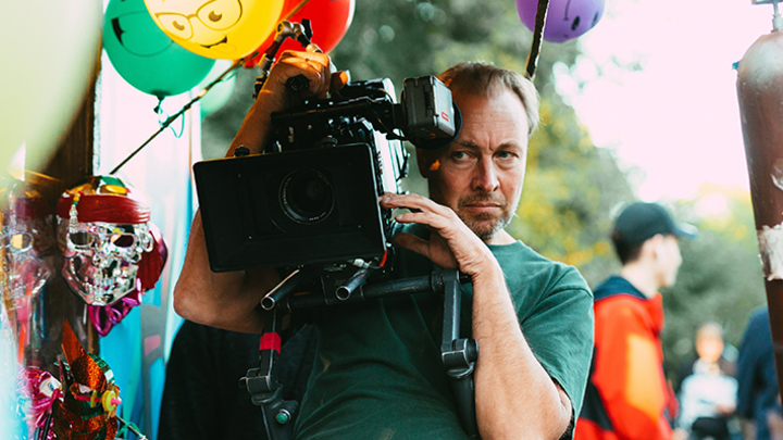 Искусственный интеллект придумал счастливые концовки культовых фильмов