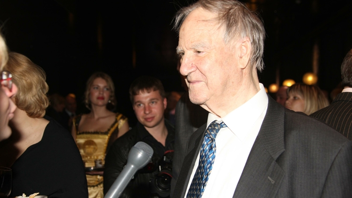 Физику надо было учить: Простой русский мужик озадачил учёного с мировым именем