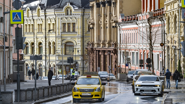 Ударила первой: Избитая таксистом москвичка рассказала о происшествии