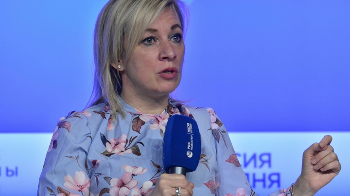Захарова поставила точку в вопросе о встрече Путина и Зеленского: “Не вижу смысла”