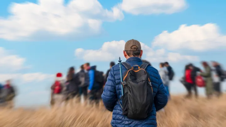 Турист случайно нашел следы динозавров возрастом 200 миллионов лет
