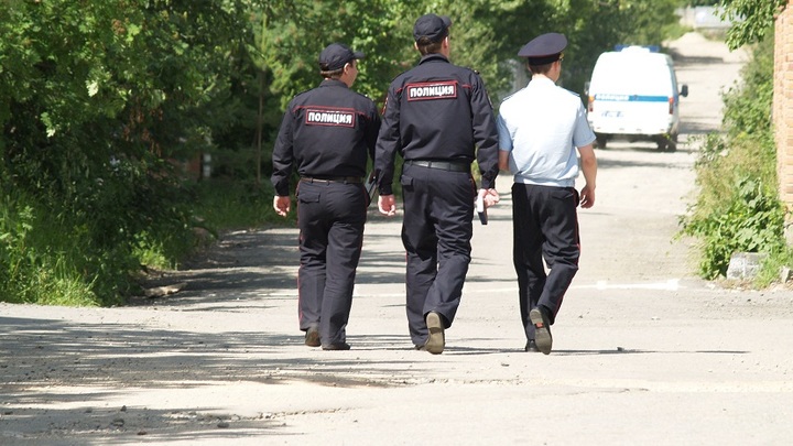 В Ростовской области разыскивают грабителей, напавших на дом главного врача больницы