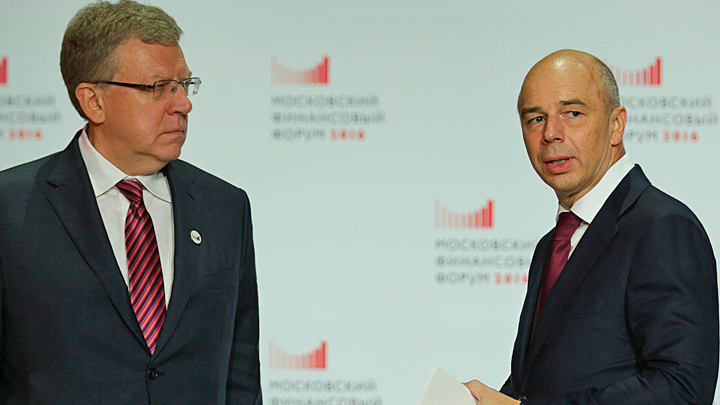 Альянс пирожника и сапожника запускает Россию на симулятор