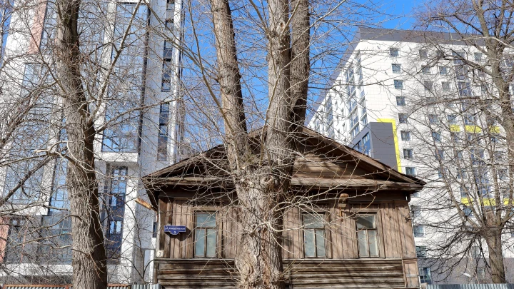 Тревожные цифры: Архангельская область – лидер по аварийному жилью. Что предпринял СК?