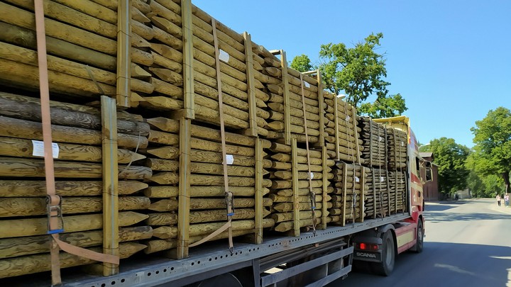 В Курганской области из-за аномальной жары ограничили движение фур