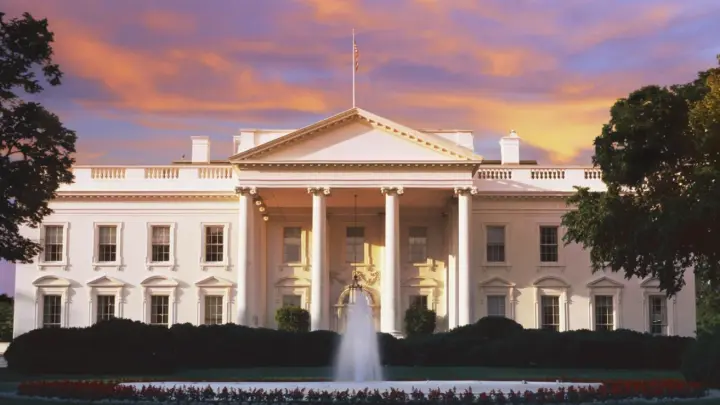 Полная и абсолютная ложь: Пресс-секретарь Трампа ответила критикам мирного плана США, они не понимают о чём говорят