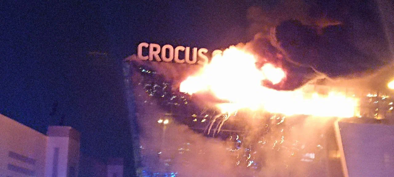 Ни постучать, ни крикнуть: Пострадавших при теракте в Крокусе уже 360 человек