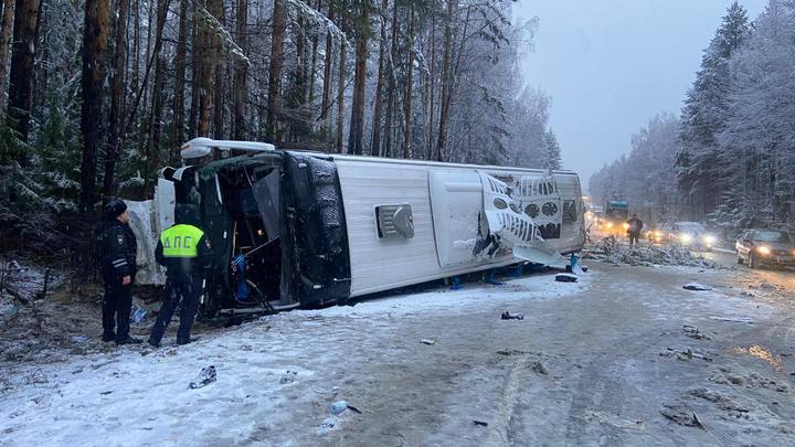 Авария на Серовском тракте 15 ноября: погибла жена блогера Александра Лещёва
