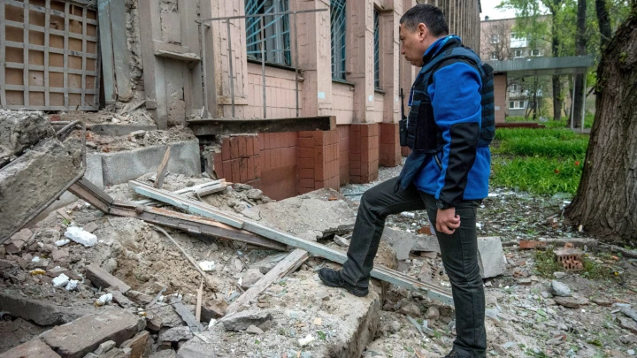 Французский офицер годами пытался разоблачить ложь ОБСЕ в Донбассе. Теперь он услышан