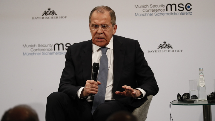 Сергей Лавров о ярком воспоминании: В мой кабинет вползла маленькая гадюка...