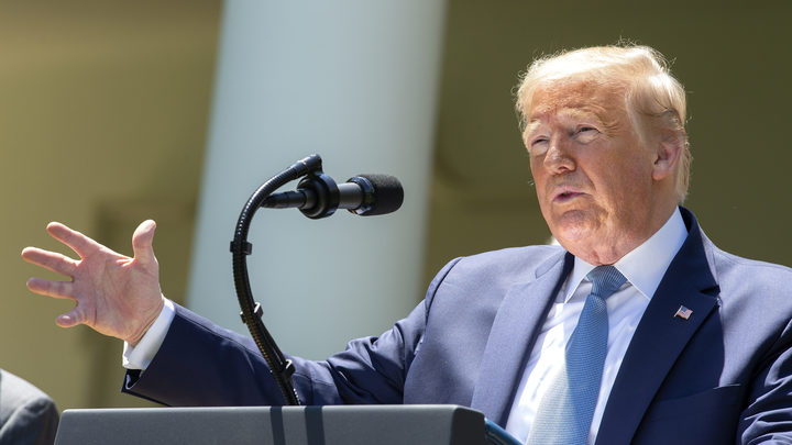 Одна таблетка в день: Трамп раскрыл свою тайну профилактики коронавируса