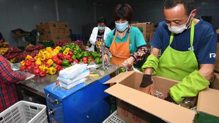 Народ не зря пугают новым пекинским COVID? Вирусолог обеспокоен