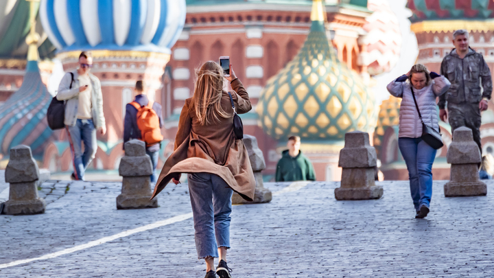 Всплески тепла: Метеоролог рассказала, ждать ли москвичам бабьего лета