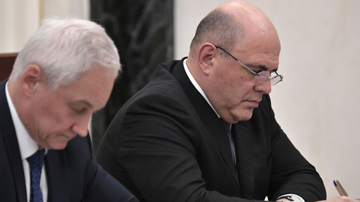 Следом за экс-премьером: Мишустин уволил помощницу Медведева