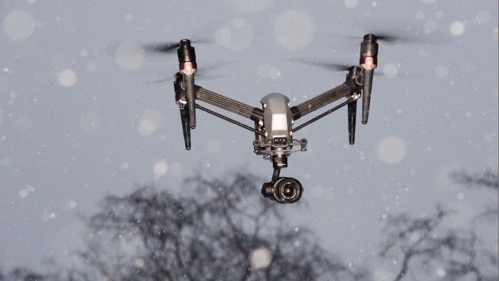 В России будут строить дома с площадками для дронов. За дело взялся Минстрой