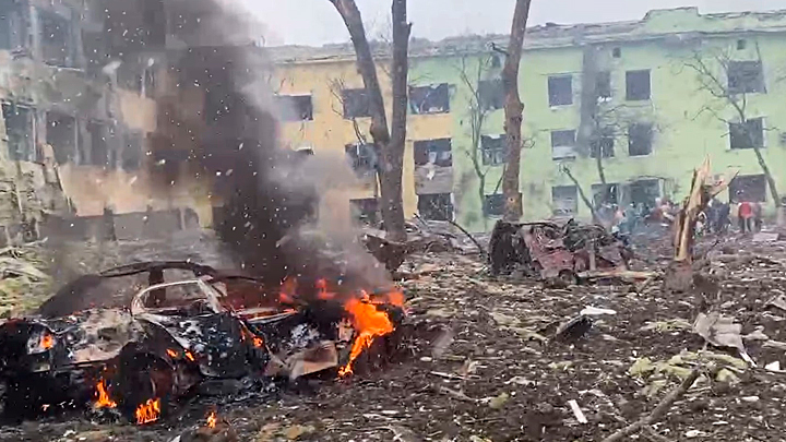 Ты терпи, терпи...: Бой с неонацистами за Мариуполь глазами героя Донбасса