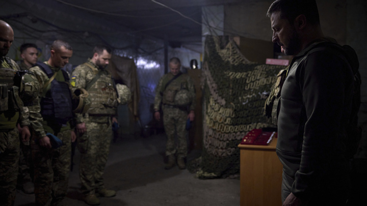 В США ужаснулись тактике Зеленского в Бахмуте: Всё провалилось. О чём он думал?