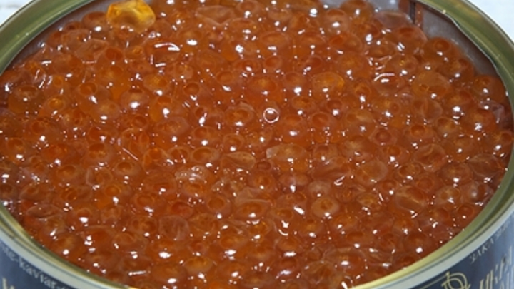 Как найти качественную икру и не отравиться: Советы от эксперта