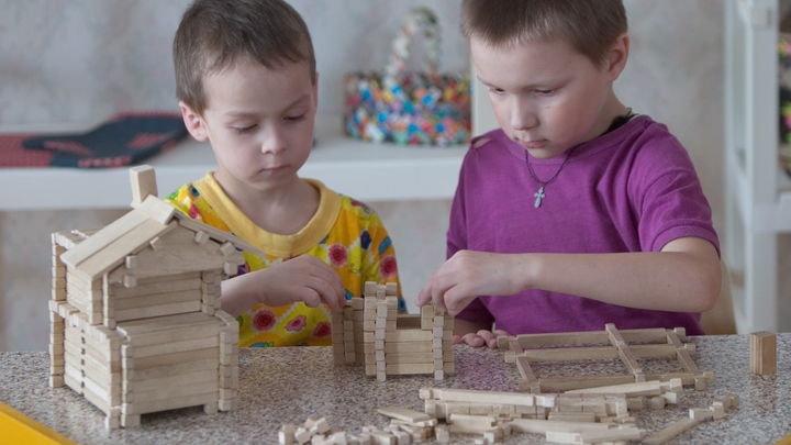 Краснодарские волонтеры доставят тяжелобольным детям из новых регионов более 1 850 подарков