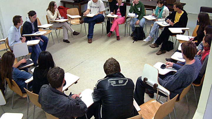 ВлГУ обратился к иностранным студентам и преподавателям