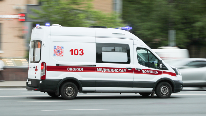 В Екатеринбурге прямо на улице обнаружен труп мужчины