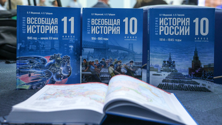 Депутат в Казахстане одной фразой переписал историю России