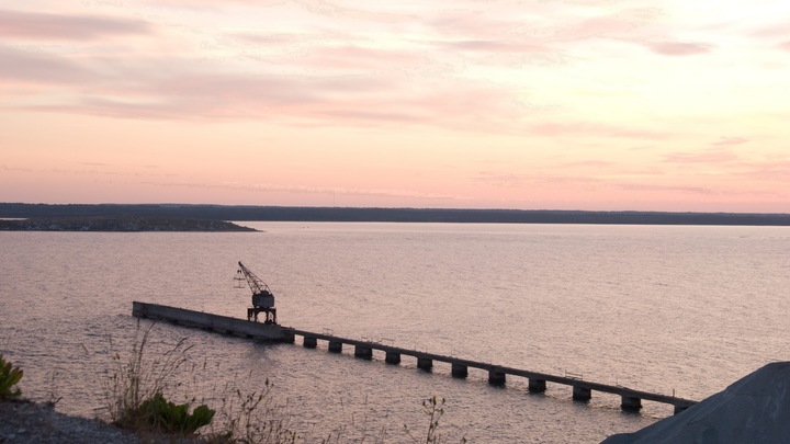 Из-за активности России военных отправят на стратегический остров на Балтике