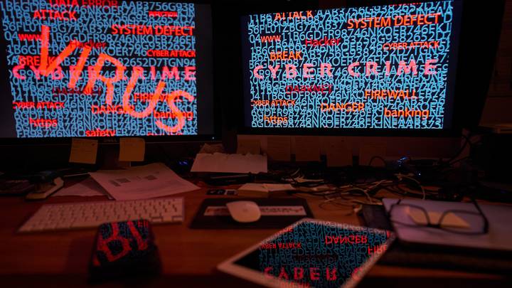 На сайт Роскосмоса проводится хакерская атака: Anonymous в деле?