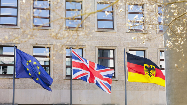 Французский политик назвал настоящих друзей России. Вы будете смеяться