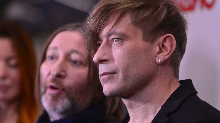 Лева* из «Би-2» вылетел из Бангкока в Тель-Авив