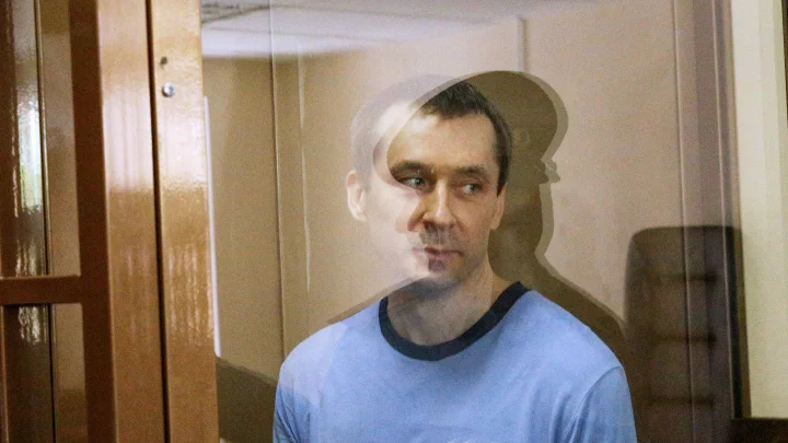 РИА: квартиру гадалки из дела Захарченко не могут выставить на торги
