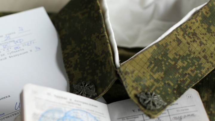 Новые объявления о мобилизации в подъездах Москвы: Военком столицы опроверг фейк