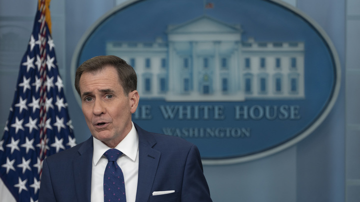 США разрешили Киеву наносить удары по новым регионам России - Белый дом