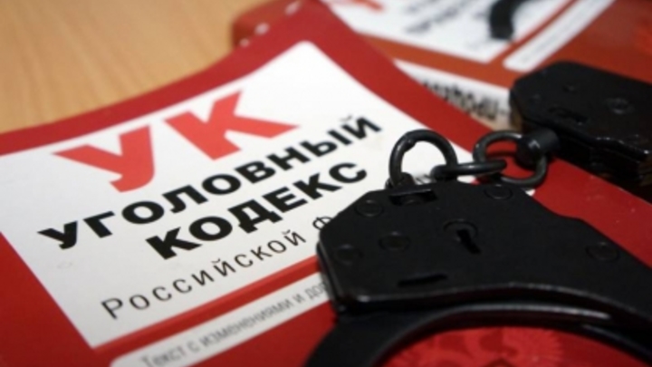 ФСБ борется с оборотнями: в Самаре двух бывших полицейских за взятку отдадут под суд