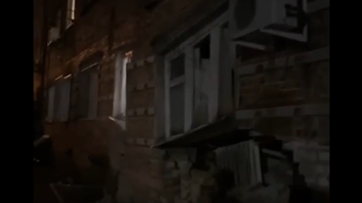 Опубликовано видео 5-этажки с обрушившейся стеной в Ростове-на-Дону