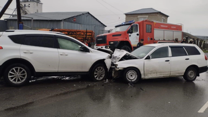 Пенсионер погиб в ДТП с внедорожником в Новосибирской области