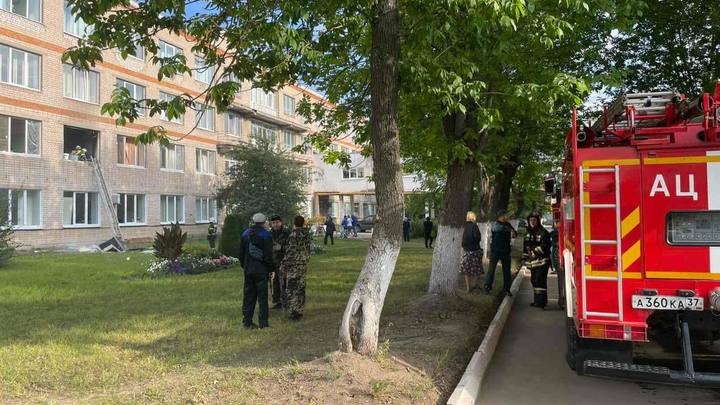 20 человек эвакуировали из-за пожара в терапевтическом корпусе Шуйской ЦРБ