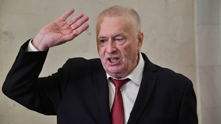 Появилась версия о том, что Жириновский никогда не вакцинировался
