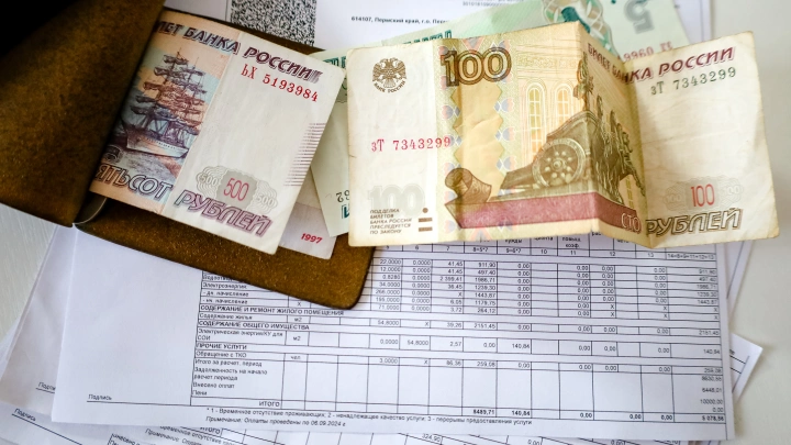 Рост тарифов ЖКХ на 9,9%: власти объяснили, почему придётся платить больше Рост тарифов ЖКХ на 9,9%: власти объяснили, почему придётся платить больше