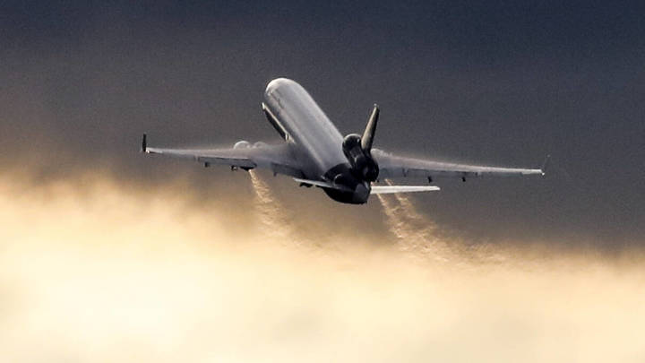 Хазин о спецоперации против Лукашенко: Недельки через две мы всё поймём