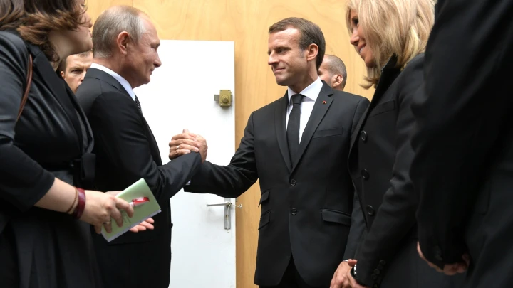 Путин назвал Макрону условия достижения мира на Украине